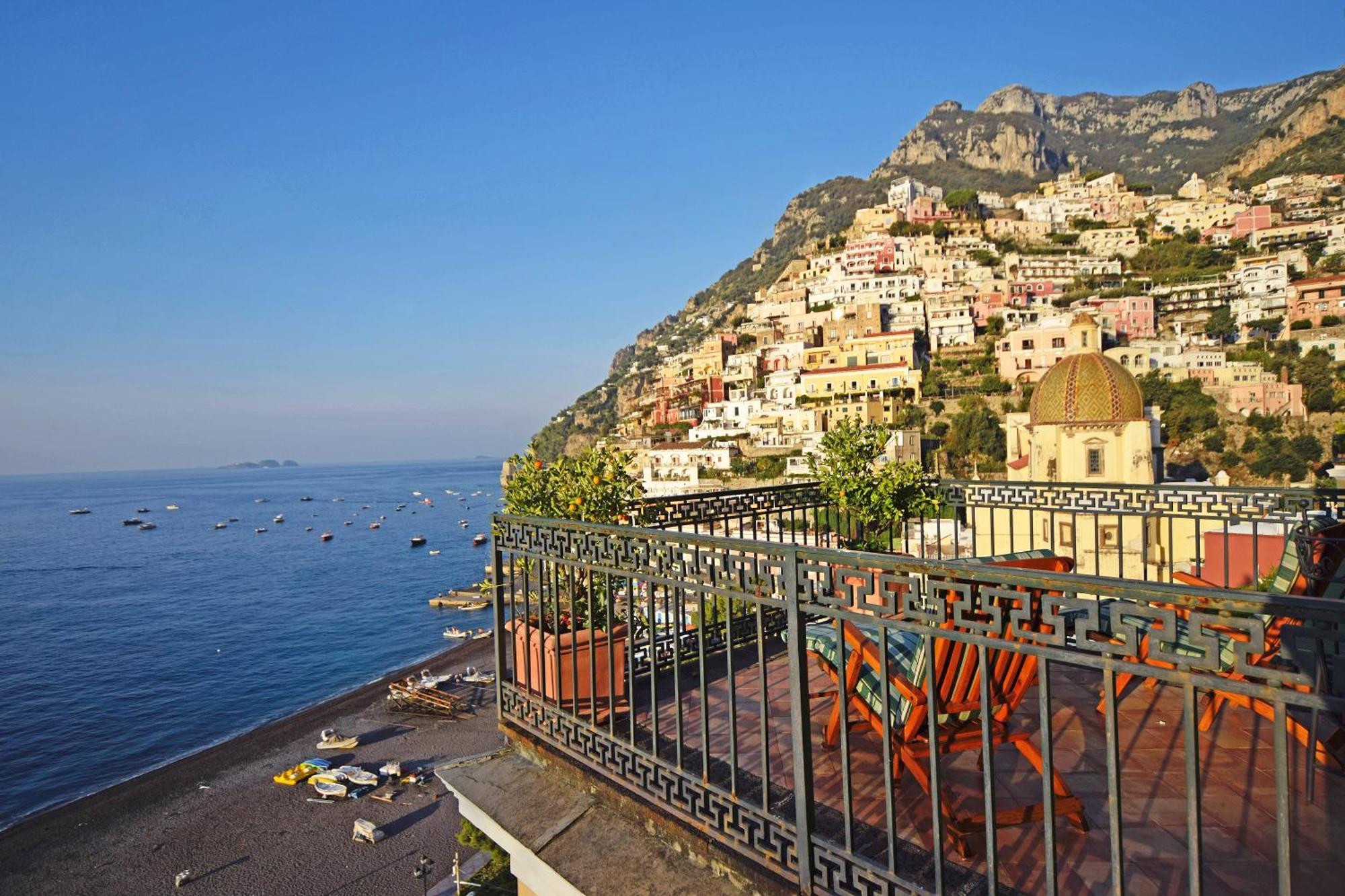 Buca Di Bacco Hotel Positano Bagian luar foto